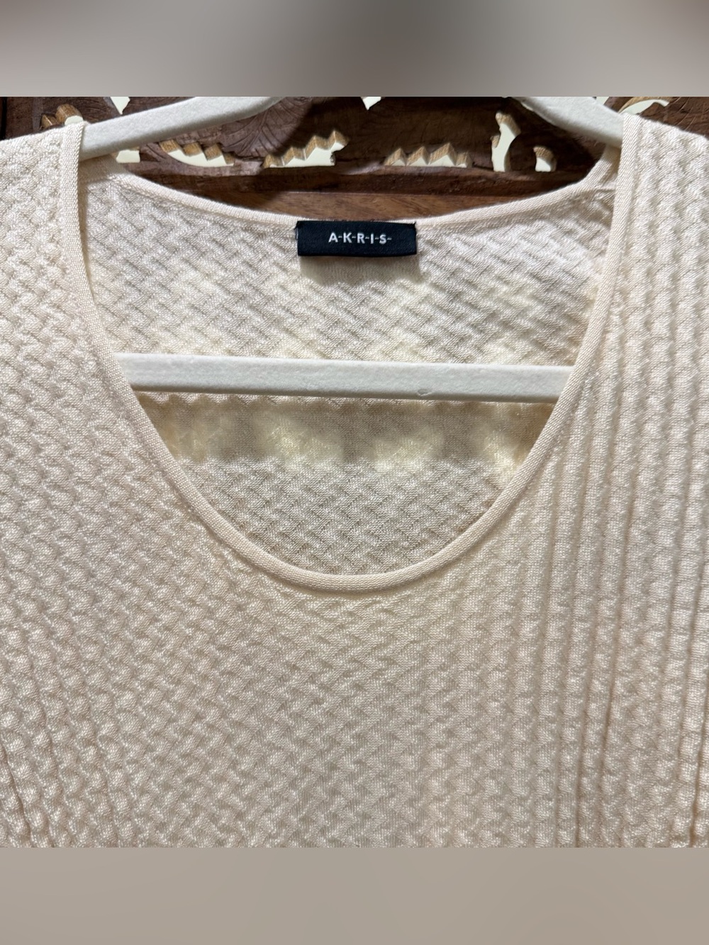 AKRIS Women's Long Sleeve Knit Top - Picture 2 of 9